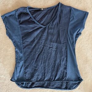 M Made in Italy  Navy linen V-Neck Short Sleeve Top